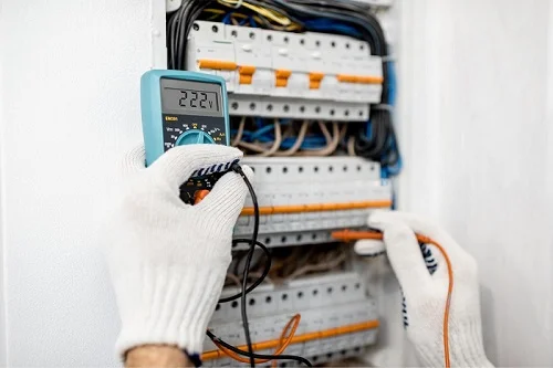 electrician testing electrical panel in pasadena california